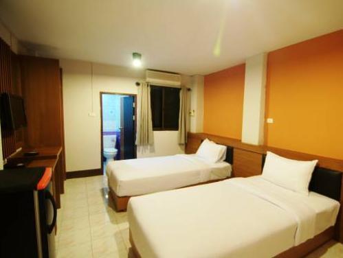 B2 Night Bazaar Chiang Rai Hotel Esterno foto